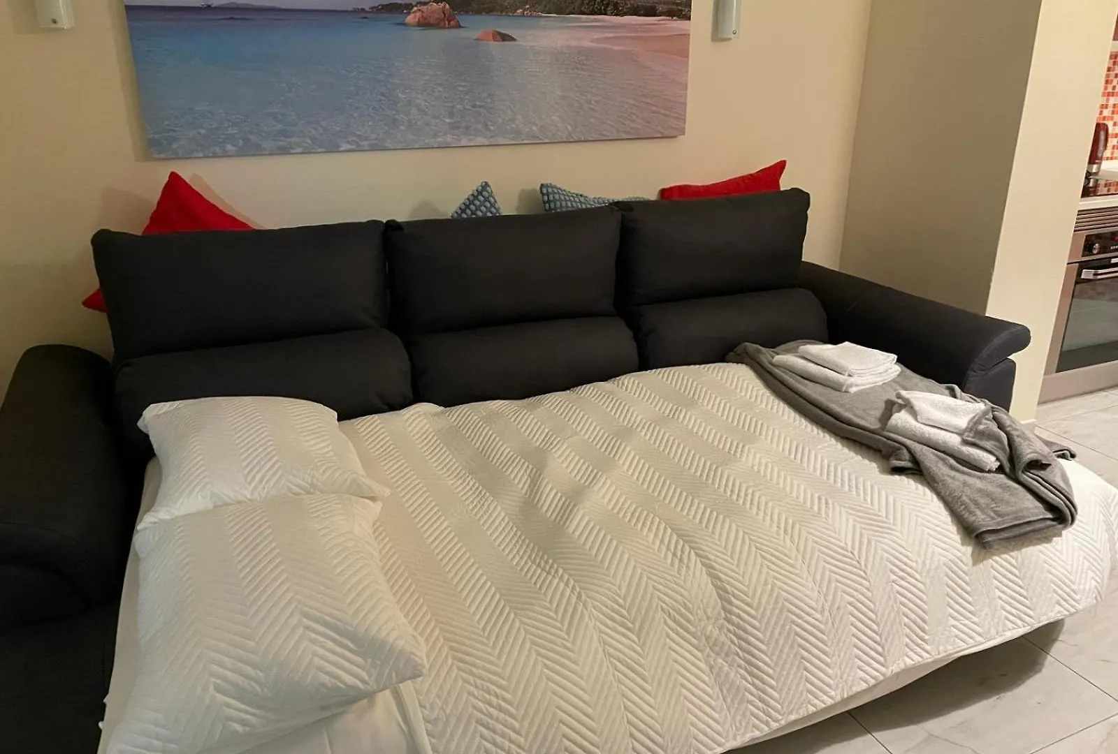 T2 With Pool, 300M From The Beach Apartment Portimao