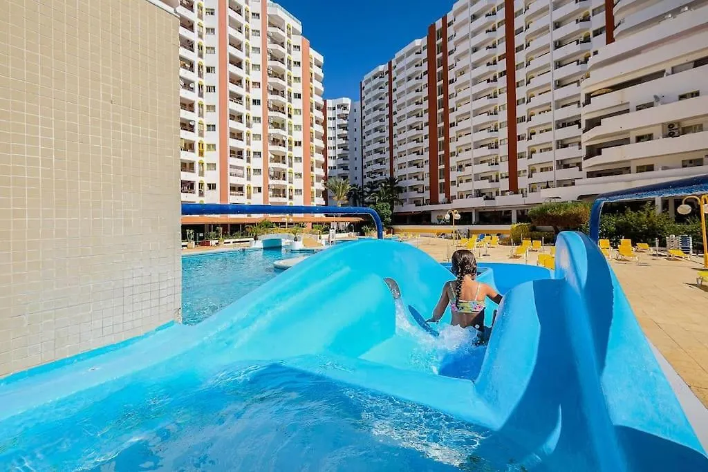 T2 With Pool, 300M From The Beach Apartment Portimao