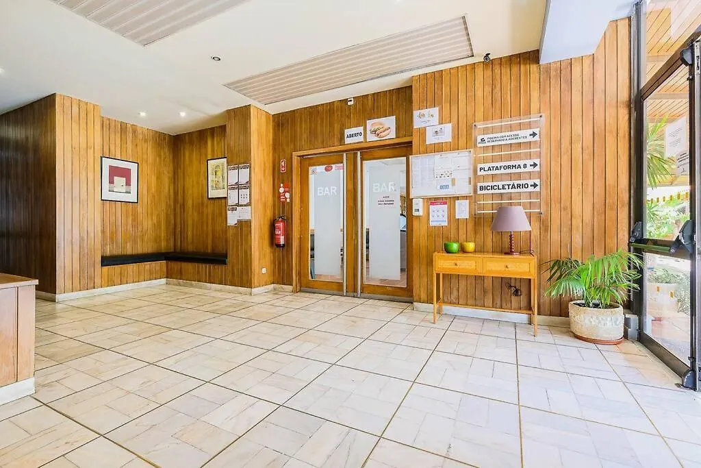 T2 With Pool, 300M From The Beach Apartment Portimao Portugal