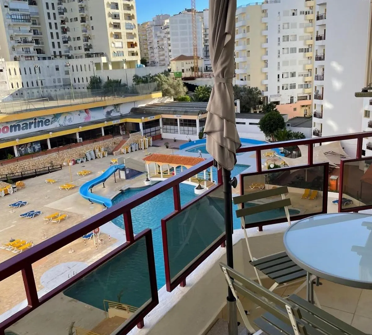 T2 With Pool, 300M From The Beach Apartment Portimao